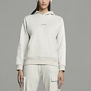 Ivy Park “icy park” cream hoodie unisex